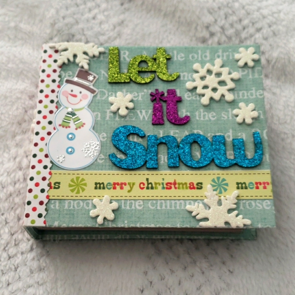 Handmade mini album (3.7"x4.5"x1.25")